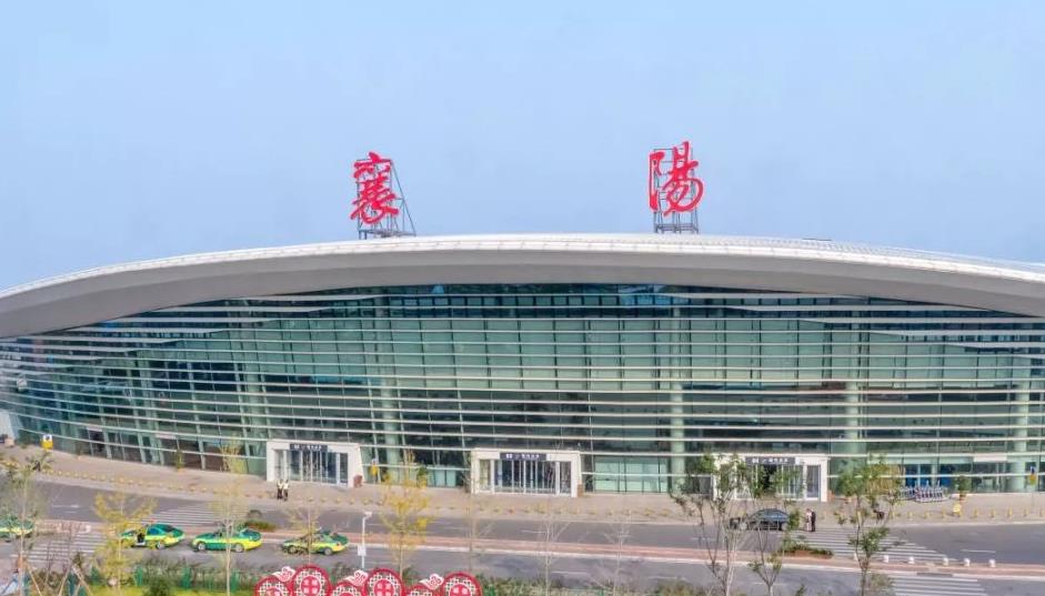 襄陽(yáng)劉集機場(chǎng)廣告
